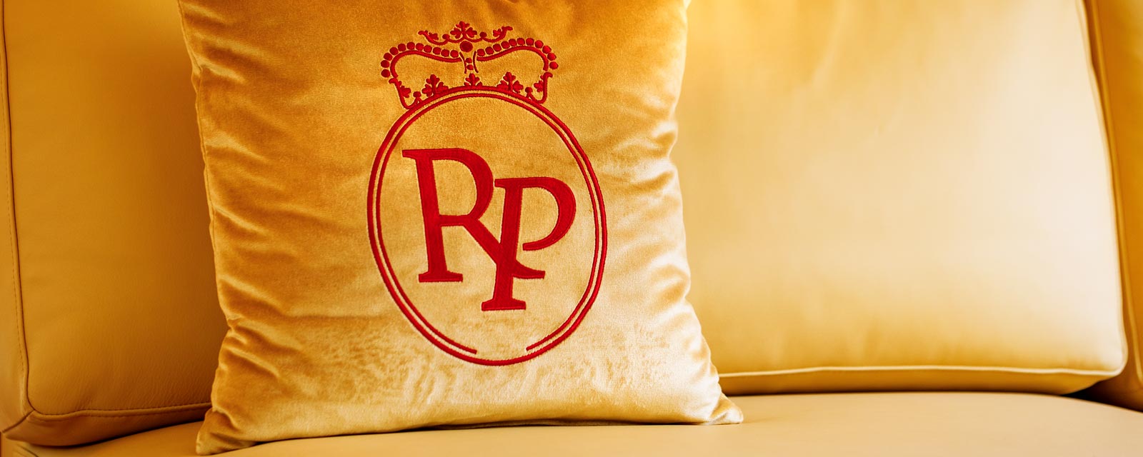 Imperial Suite on board La Reine Pedauque